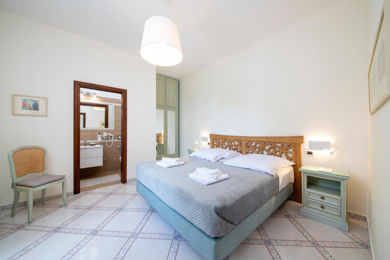 B&B Marcantonio - Ischia Ponte Zewnętrze zdjęcie