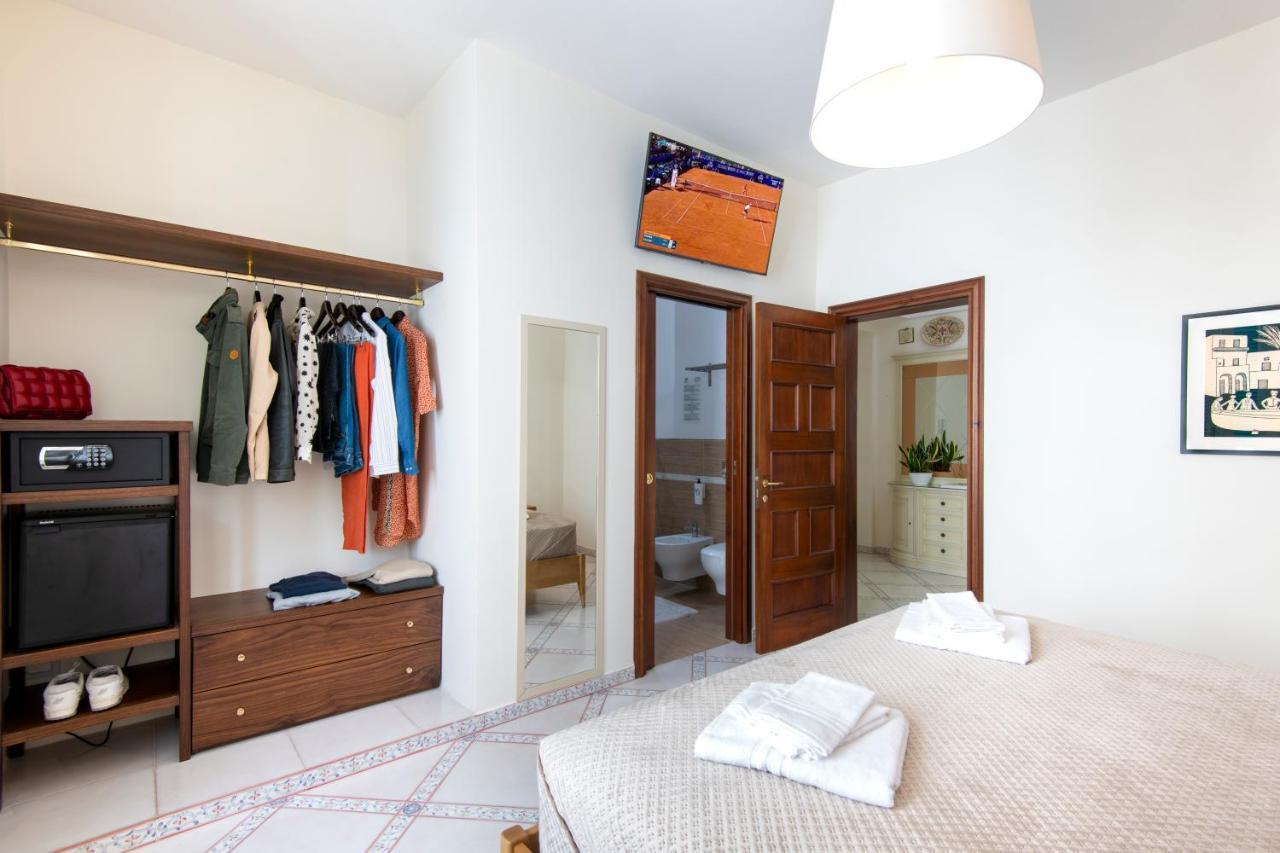 B&B Marcantonio - Ischia Ponte Zewnętrze zdjęcie