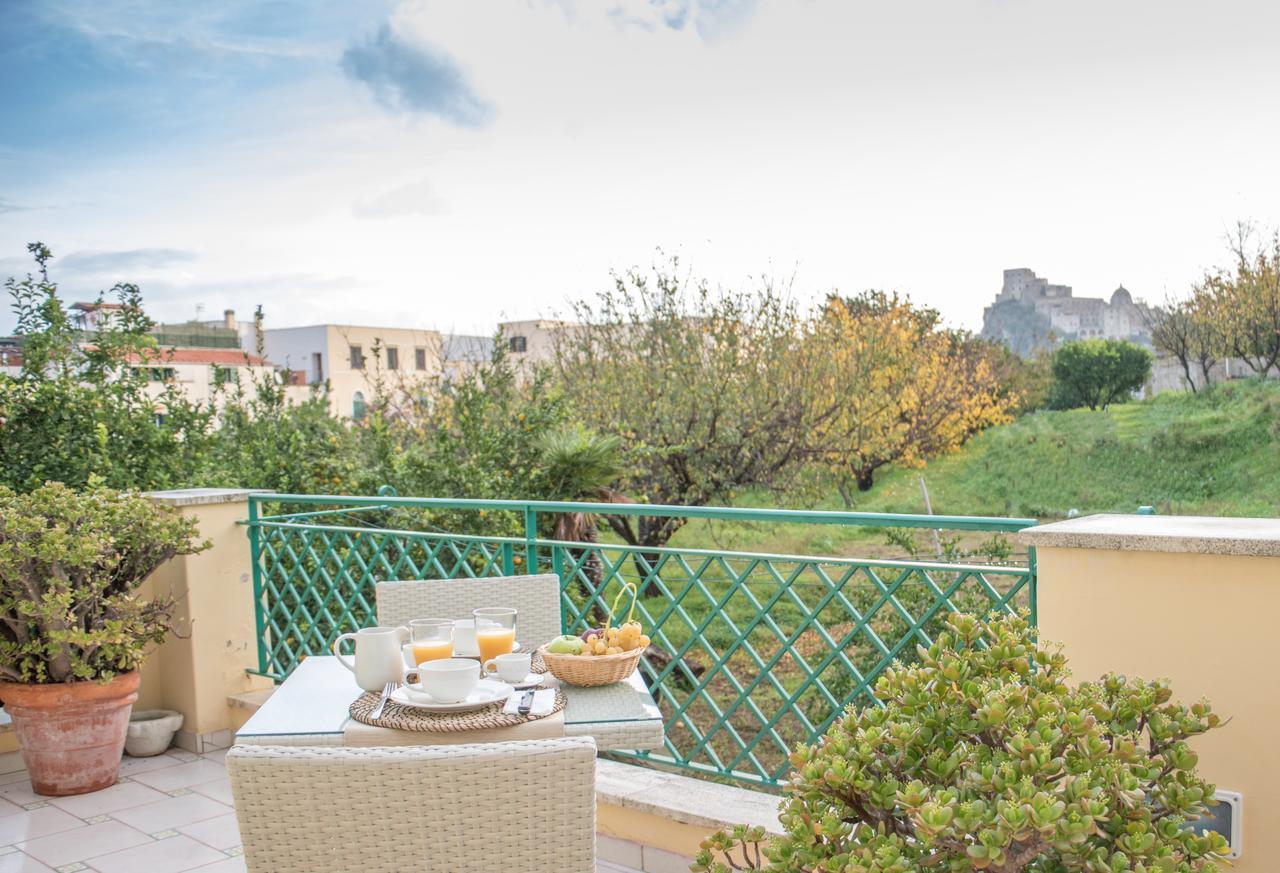 B&B Marcantonio - Ischia Ponte Zewnętrze zdjęcie
