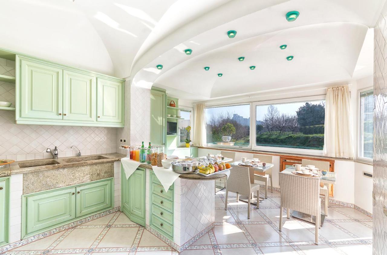 B&B Marcantonio - Ischia Ponte Zewnętrze zdjęcie
